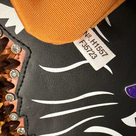 Upcrafted Coach black cat Pheobe Orange - Picture 15 of 15